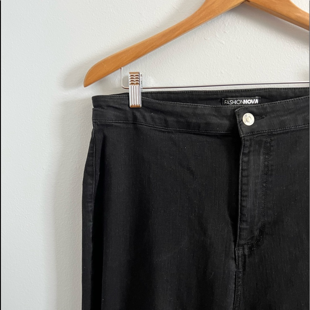 High waisted Flare black Jeans